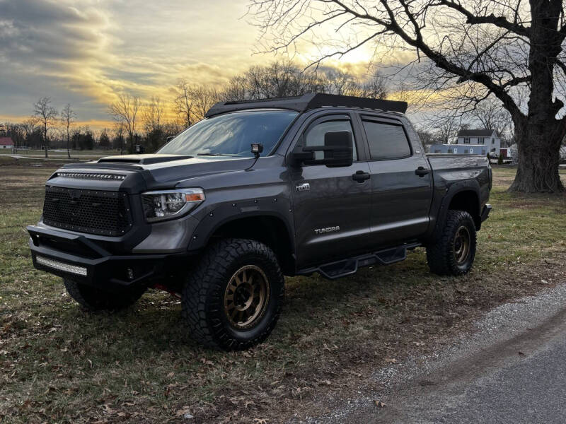 2014 Toyota Tundra SR5