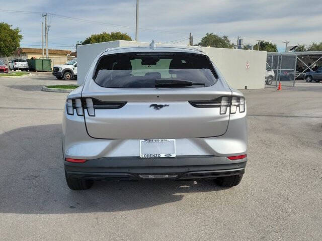 2021 Ford Mustang Mach-E Select