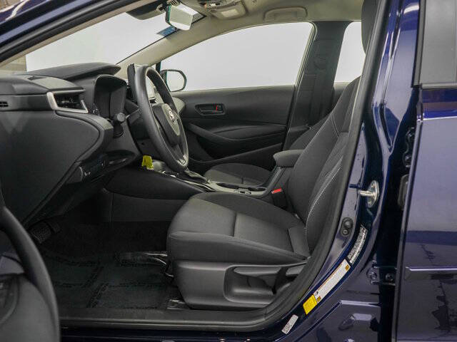 2025 Toyota Corolla Hybrid LE