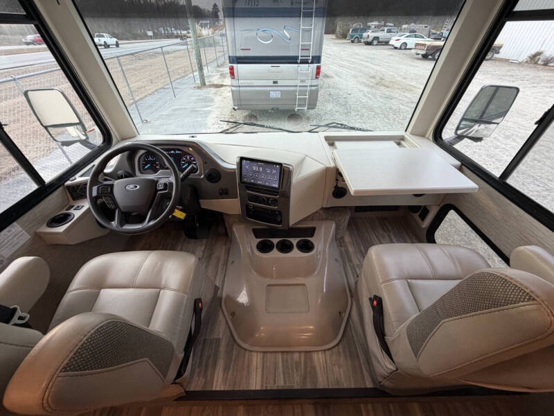 2023 Thor Motor Coach Ace 29G