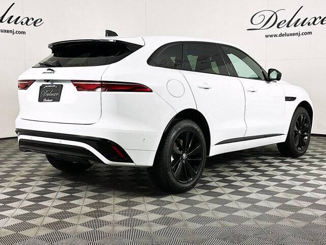 2024 Jaguar F-PACE P250 R-Dynamic S