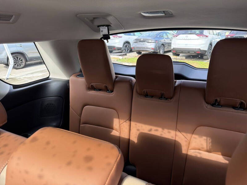 2026 Nissan Pathfinder Platinum