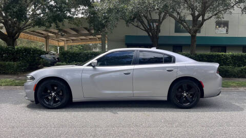 2016 Dodge Charger SXT