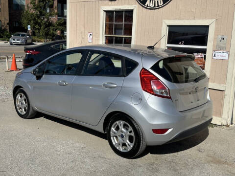 2015 Ford Fiesta SE