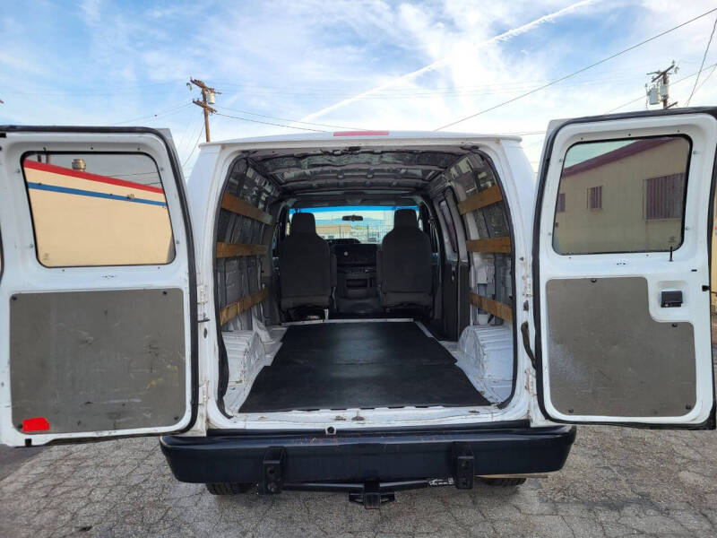 2014 Ford E-Series E-250