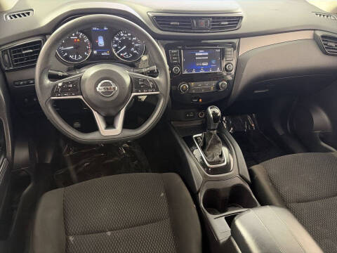 2022 Nissan Rogue Sport S