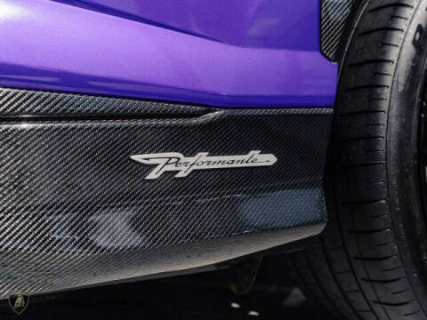 2023 Lamborghini Urus Performante