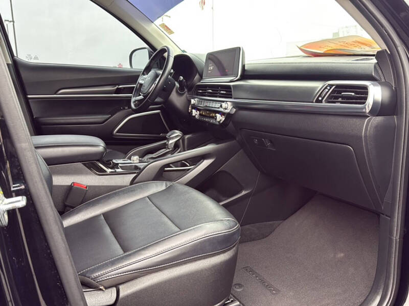 2022 Kia Telluride LX