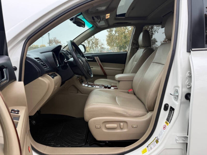 2013 Toyota Highlander Limited