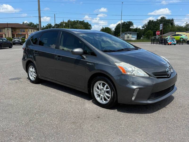 2012 Toyota Prius v Three
