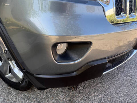 2012 Jeep Grand Cherokee Overland Summit