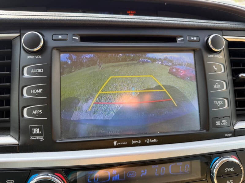2016 Toyota Highlander