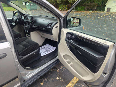 2016 Dodge Grand Caravan American Value Package