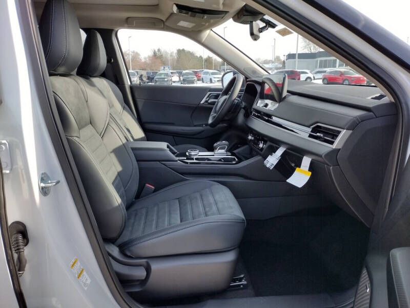 2026 Mitsubishi Outlander Trail Edition