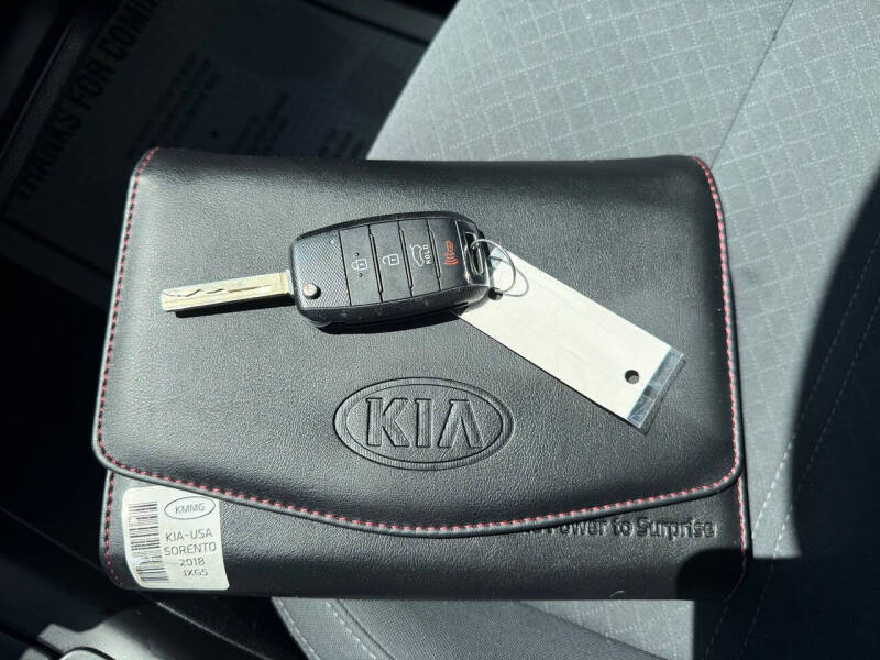2018 Kia Sorento LX