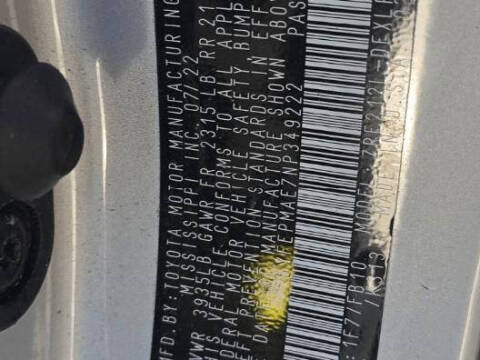 2022 Toyota Corolla LE