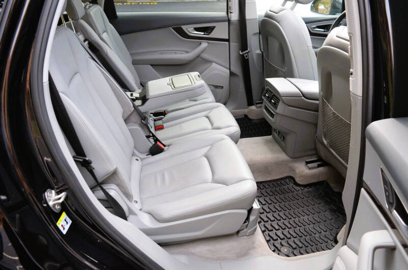 2018 Audi Q7 2.0T quattro Premium Plus