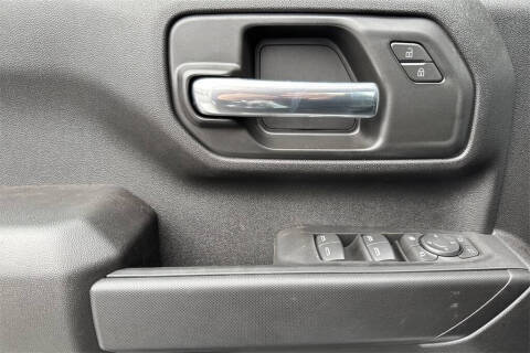 2025 GMC Sierra 2500HD Pro