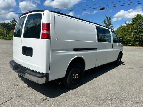 2004 GMC Savana 2500