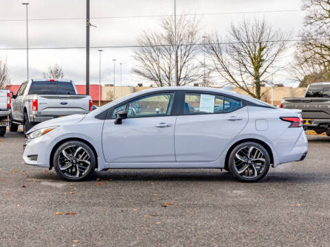 2024 Nissan Versa SR