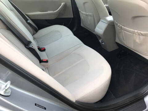 2016 Hyundai Sonata SE