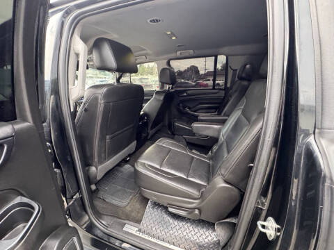 2018 Chevrolet Suburban LT