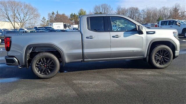 2026 GMC Sierra 1500 Elevation Standard