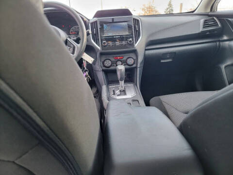 2019 Subaru Impreza 2.0i