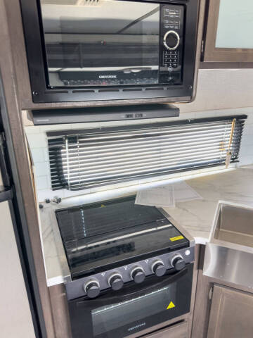 2021 Dutchmen COLEMAN 2755BH