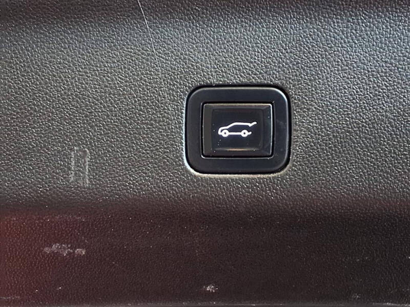 2022 Chevrolet Suburban High Country