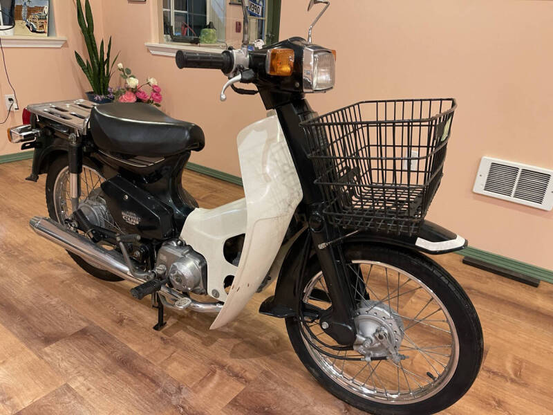 1998 Honda Super Cub Custom C90E