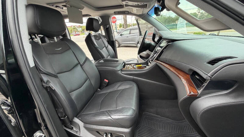 2018 Cadillac Escalade ESV Premium Luxury