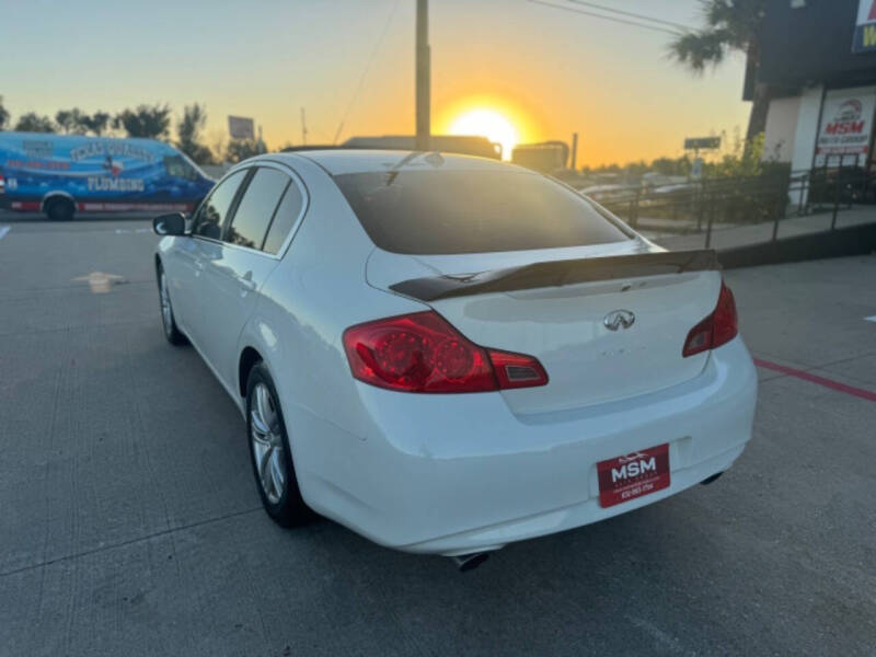 2011 Infiniti G25 Sedan Journey