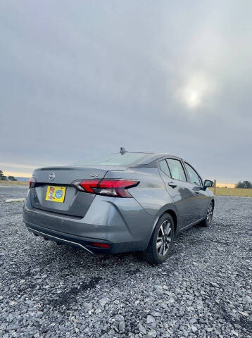 2021 Nissan Versa SV