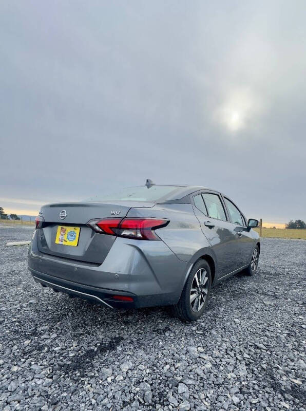 2021 Nissan Versa SV