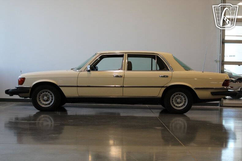 1980 Mercedes-Benz 450-Class