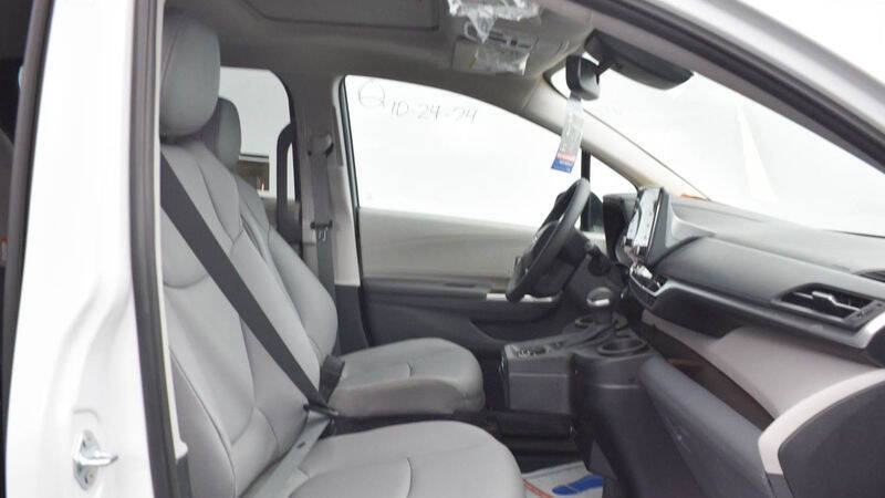 2025 Toyota Sienna