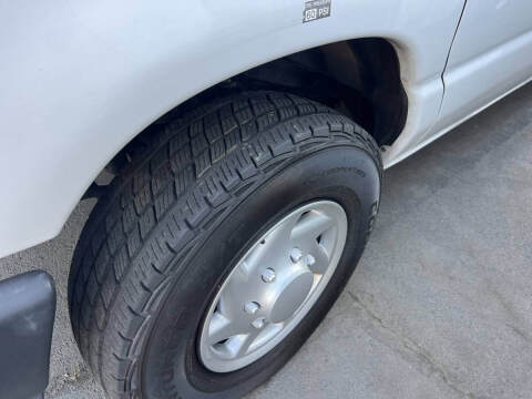 2010 Ford E-Series E-250