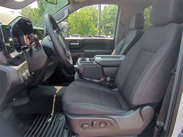 2025 Chevrolet Silverado 3500HD