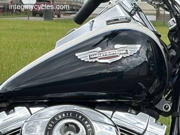 2012 Harley-Davidson Softail Deluxe