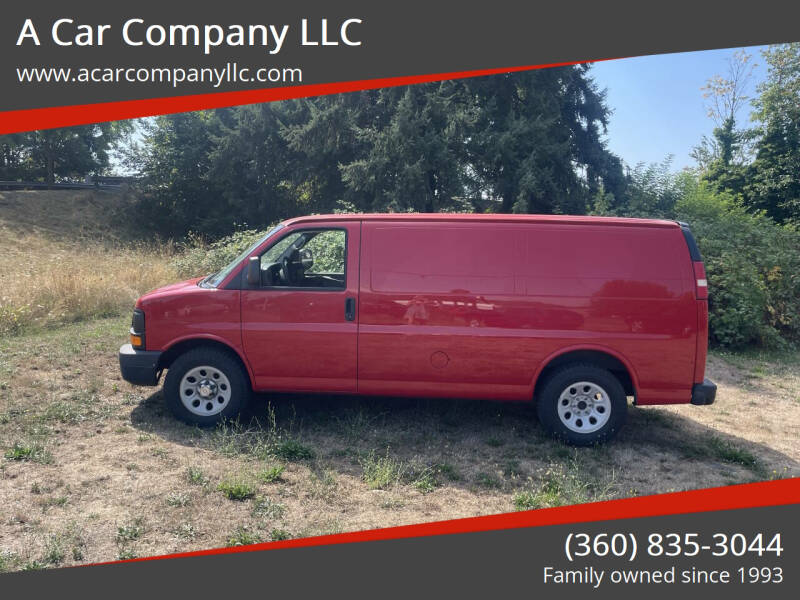 2010 Chevrolet Express Cargo Work Van's photo