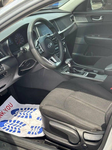 2019 Kia Optima LX