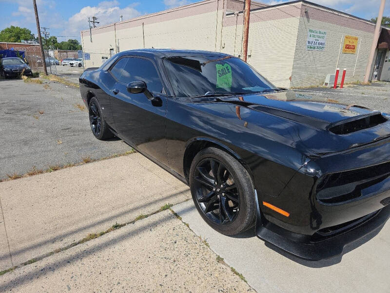 2018 Dodge Challenger SXT