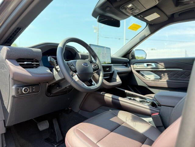 2026 Ford Explorer Platinum
