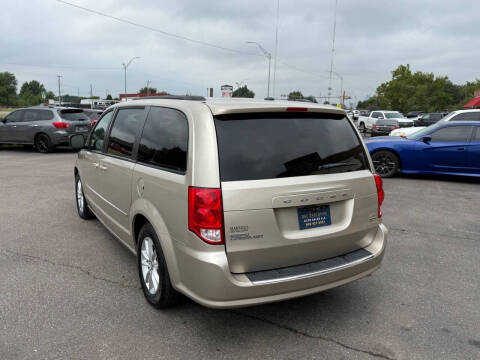 2016 Dodge Grand Caravan SXT