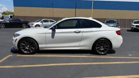 2016 BMW 2 Series M235i