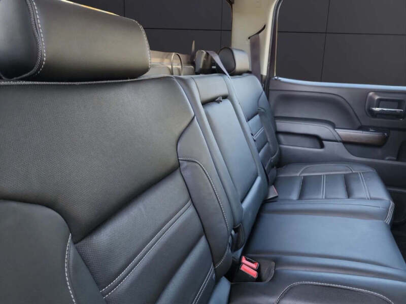 2017 GMC Sierra 2500HD Denali