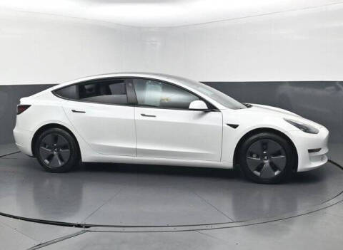 2021 Tesla Model 3 Standard Range Plus