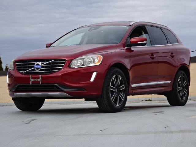 2016 Volvo XC60 T6 Drive-E R-Design Platinum