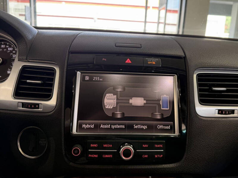 2012 Volkswagen Touareg